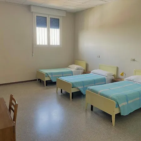 Casa Marina Bruno E Paola Mari 卡奥莱