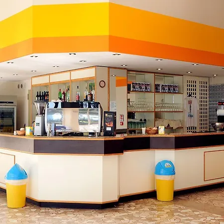 酒店 Casa Marina Bruno E Paola Mari 2*