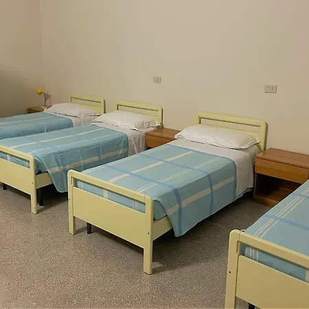 מלון Casa Marina Bruno E Paola Mari קאורלה